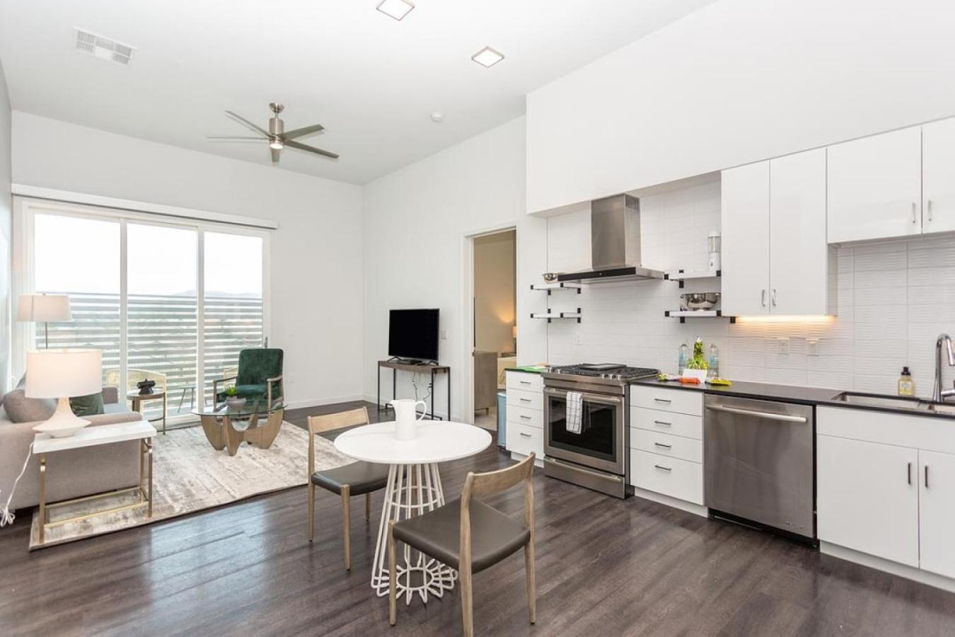 Landing - Modern Apartment With Amazing Amenities Las Vegas Luaran gambar